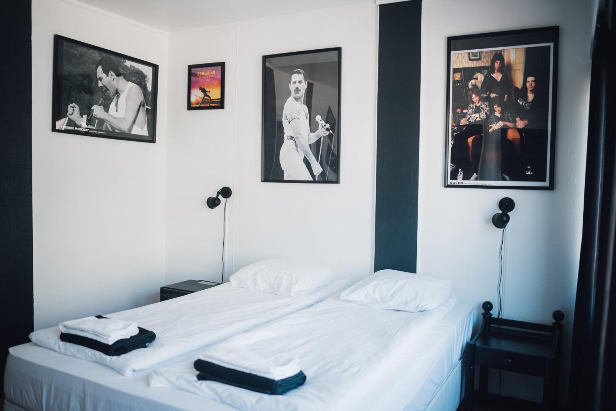 Rock Hotel Salo Salo  Ngoại thất bức ảnh